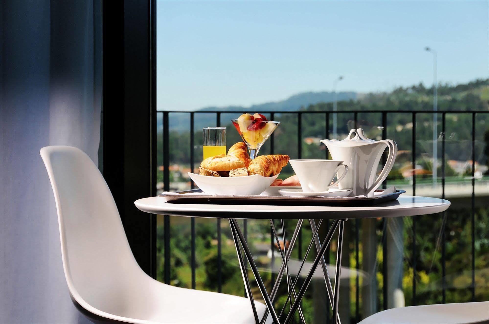 Open Village Sports Hotel & Spa Club Guimarães Kültér fotó